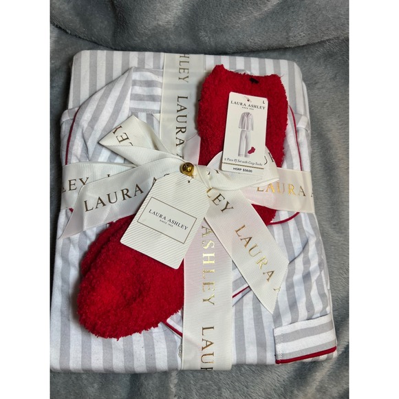 Laura Ashley Pajama Set L 2 Piece Grey Stripe Sleepwear Top & Cozy Socks Lounge - Picture 1 of 6